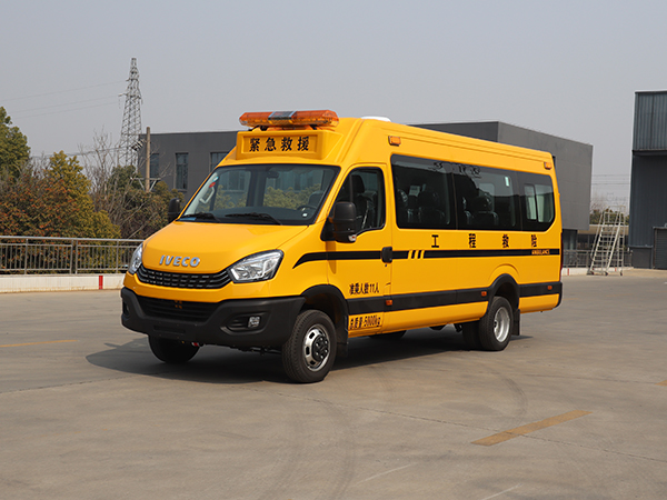 CLW5050XXHCDP型救險(xiǎn)車