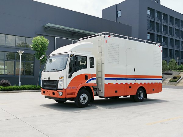 CLW5080XDYZ6重汽電源車(chē)